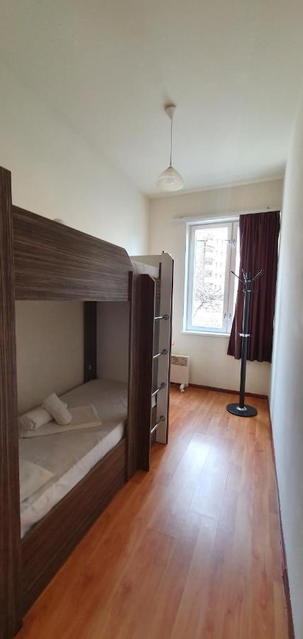 Tempus Hotel-Hostel Jerevan Exteriör bild