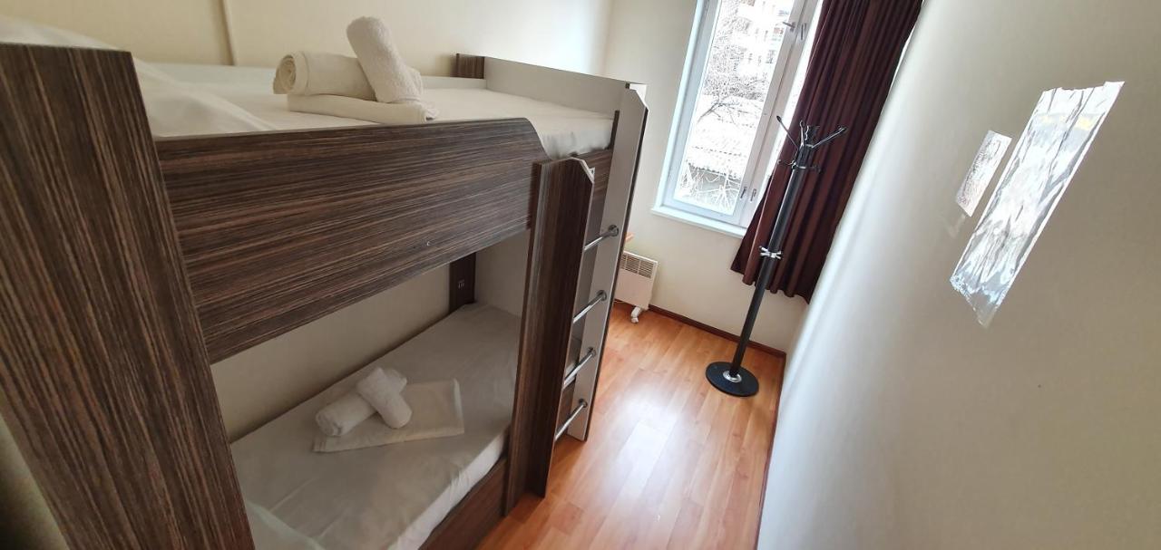 Tempus Hotel-Hostel Jerevan Exteriör bild